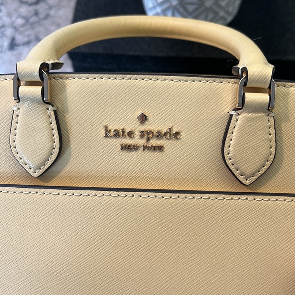 🎉Host Pick🎉Kate Spade Madison Small Satchel in Butter Color - Picture 11 of 14